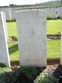 Warloy-Baillon Communal Cemetery Extension - Murdoch, Thomas John
