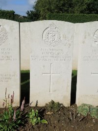Warloy-Baillon Communal Cemetery Extension - Nicklin, Harry
