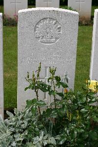 Warloy-Baillon Communal Cemetery Extension - Pallot, Leonard William