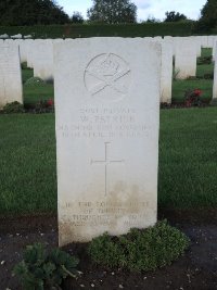 Warloy-Baillon Communal Cemetery Extension - Patrick, Wilfred