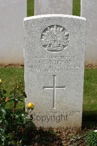 Warloy-Baillon Communal Cemetery Extension - Philpot, James Temple