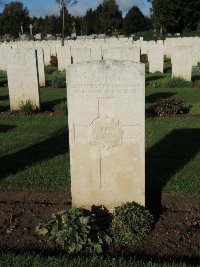 Warloy-Baillon Communal Cemetery Extension - Plumb, Harry Charles