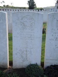 Warloy-Baillon Communal Cemetery Extension - Poole, J R