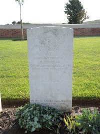 Warloy-Baillon Communal Cemetery Extension - Powell, A