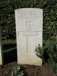 Warloy-Baillon Communal Cemetery Extension - Rathbone, W