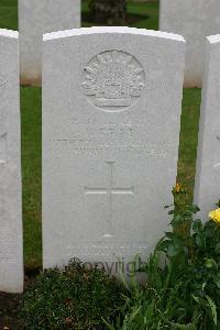 Warloy-Baillon Communal Cemetery Extension - Read, Frank