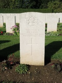 Warloy-Baillon Communal Cemetery Extension - Riley, J L