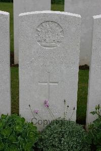 Warloy-Baillon Communal Cemetery Extension - Robinson, Alfred J.