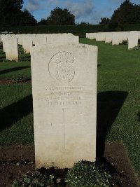 Warloy-Baillon Communal Cemetery Extension - Rugg, W S