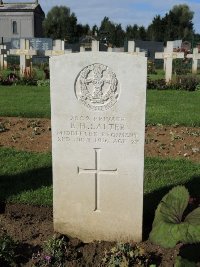 Warloy-Baillon Communal Cemetery Extension - Salter, E H