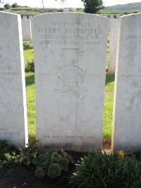 Warloy-Baillon Communal Cemetery Extension - Schofield, H