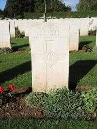 Warloy-Baillon Communal Cemetery Extension - Smith, Edward Roland