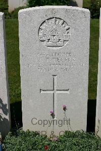 Warloy-Baillon Communal Cemetery Extension - Telfer, James Robert Thomas