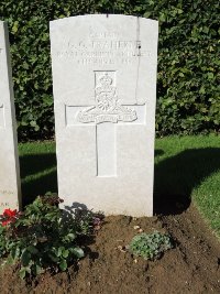 Warloy-Baillon Communal Cemetery Extension - Traherne, George Gilbert