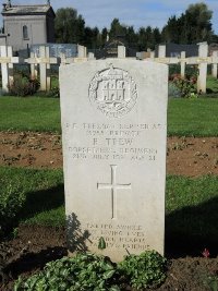 Warloy-Baillon Communal Cemetery Extension - Treloar, Ralph Edward