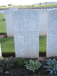 Warloy-Baillon Communal Cemetery Extension - Twigg, C E