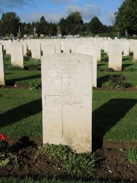 Warloy-Baillon Communal Cemetery Extension - Washer, Harry