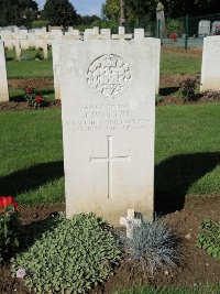 Warloy-Baillon Communal Cemetery Extension - Watters, J