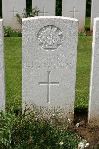 Warloy-Baillon Communal Cemetery Extension - Whiley, Alexander