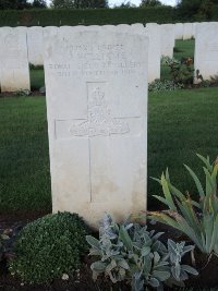 Warloy-Baillon Communal Cemetery Extension - Williams, J