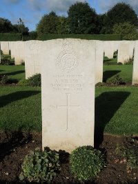 Warloy-Baillon Communal Cemetery Extension - Wilson, A