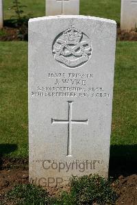 Warloy-Baillon Communal Cemetery Extension - Wyke, Joseph