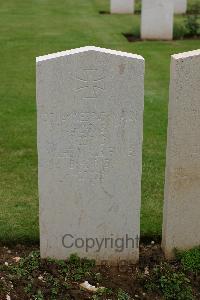 Warloy-Baillon Communal Cemetery Extension - Xurifinke, Wilhelm