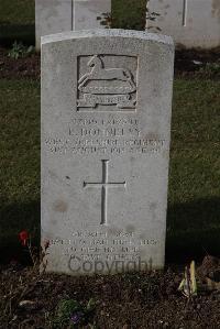 Wavans British Cemetery - Donnelly, Robert