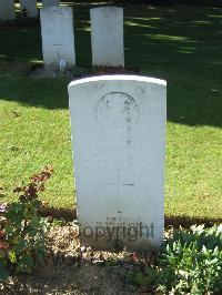 Zouave Valley Cemetery Souchez - Hutchison, Alexander Dunbar