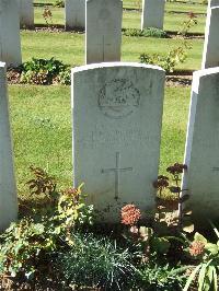 Zouave Valley Cemetery Souchez - Radbourne, Thomas