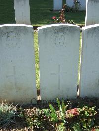 Zouave Valley Cemetery Souchez - Sage, F