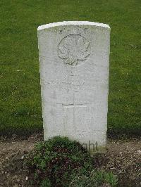 Zouave Valley Cemetery Souchez - Tufts, A Z