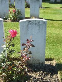 Zouave Valley Cemetery Souchez - Woolger, Charles Alfred
