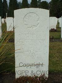 Brookwood Military Cemetery - Hendry, James