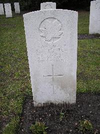 Brookwood Military Cemetery - Hunter, Leonard James