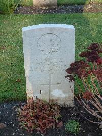Brookwood Military Cemetery - Howatt, J G