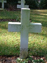 Brookwood Military Cemetery - Hubert, Jacques R