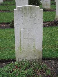 Brookwood Military Cemetery - Iesce, Orazio
