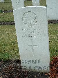 Brookwood Military Cemetery - Johann, MacKlin
