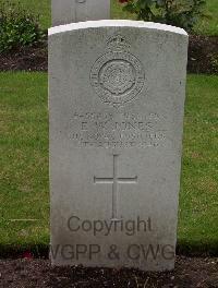 Brookwood Military Cemetery - Jones, Ew