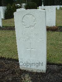 Brookwood Military Cemetery - Knowles, Thomas