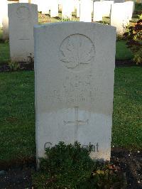 Brookwood Military Cemetery - Keech, L