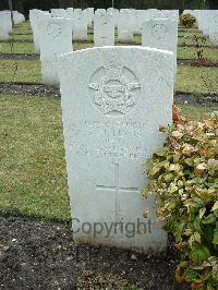 Brookwood Military Cemetery - Lewis, Duncan Hamilton