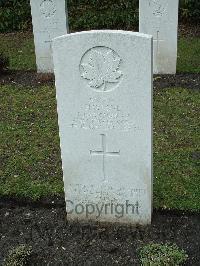 Brookwood Military Cemetery - Love, Howard
