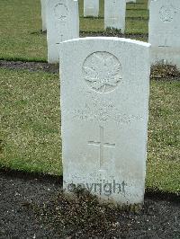 Brookwood Military Cemetery - Lyon, Robert Plummer