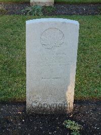 Brookwood Military Cemetery - Lavis, Garnet Emmerson