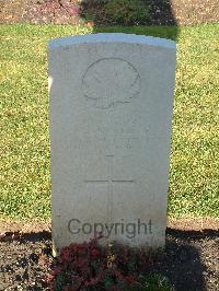 Brookwood Military Cemetery - Lawrence, W