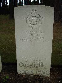 Brookwood Military Cemetery - Lee, Gerald Ernest Nelson Ronald