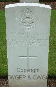 Brookwood Military Cemetery - Lines, Eddie Renown