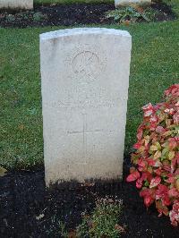 Brookwood Military Cemetery - Lyle, H N